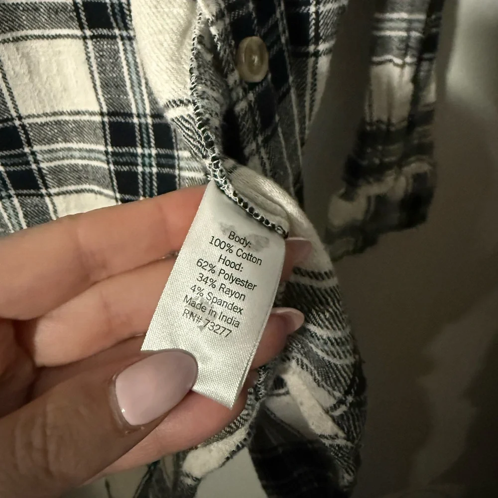 SO hooded plaid